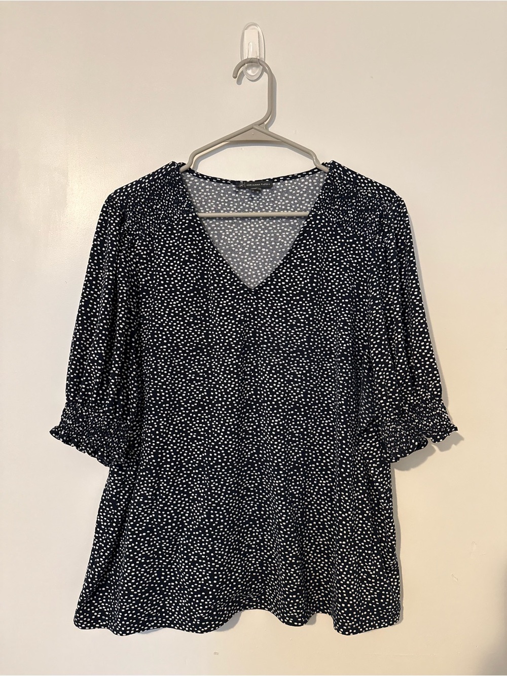 Adrianna Papell Black & White Polka Dot V-Neck Long Sleeve Dress